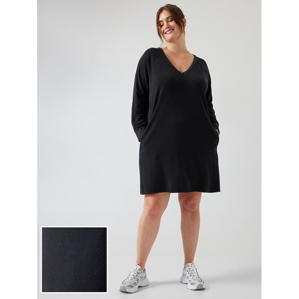 Athleta Coaster V-Neck Dress Black Long Sleeve Shift Pocket Dress Small Tall